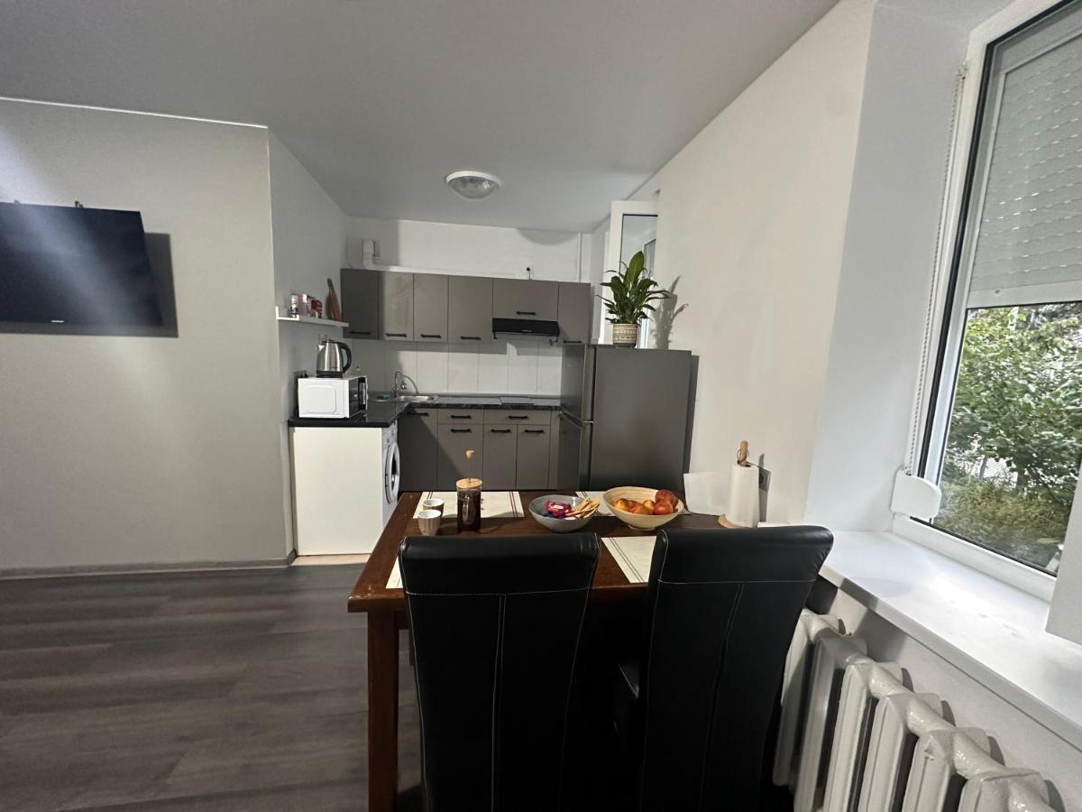 Comfy Apartment In The Center Κισινάου Εξωτερικό φωτογραφία