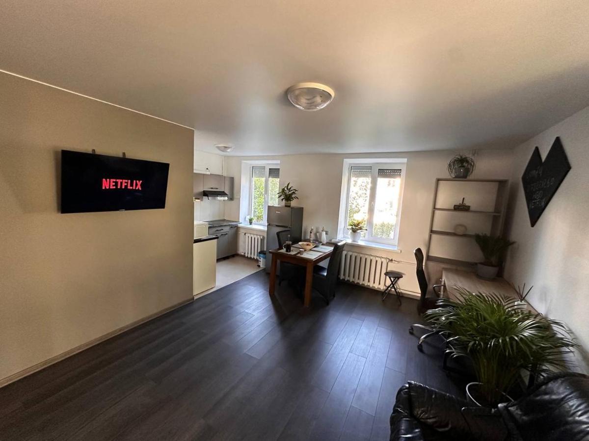 Comfy Apartment In The Center Κισινάου Εξωτερικό φωτογραφία