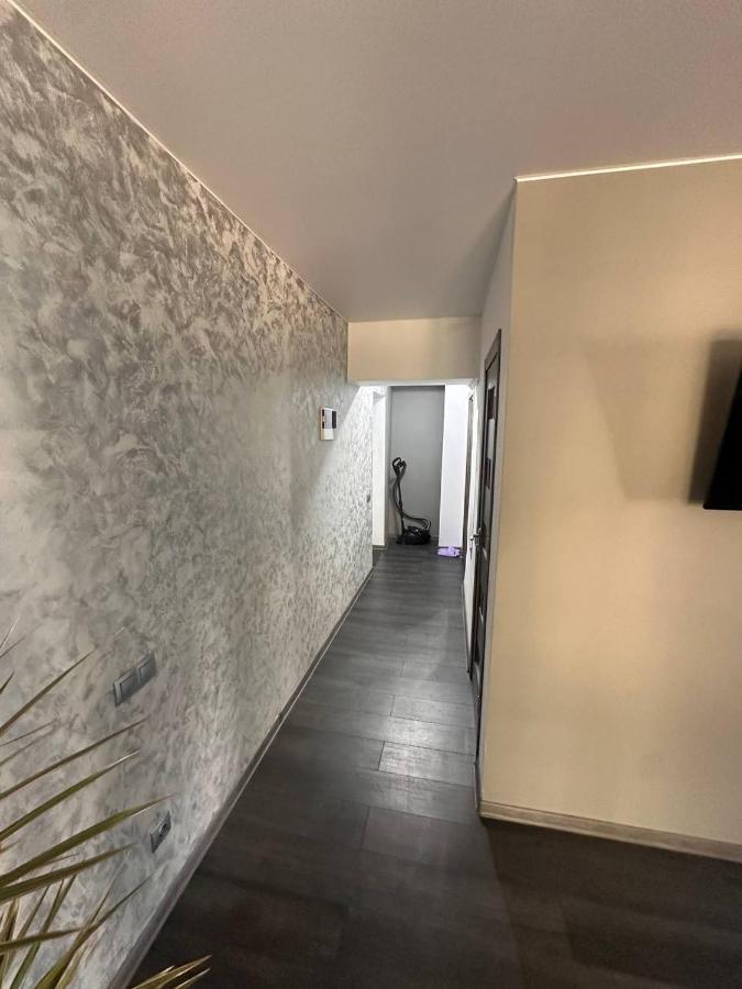 Comfy Apartment In The Center Κισινάου Εξωτερικό φωτογραφία